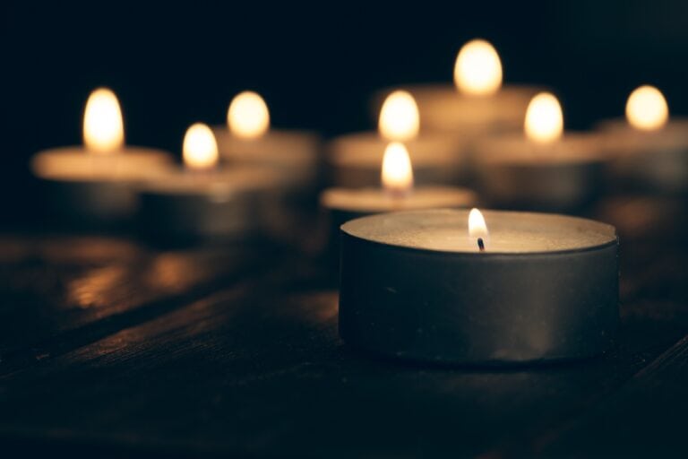 Read more about the article Fájó szívvel tudatjuk, hogy Szőnyi Gábor Benedek rubin diplomás kohómérnök életének 98. éveben elhunyt.